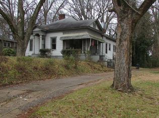 3210 Rockbridge Rd, Scottdale, GA 30079