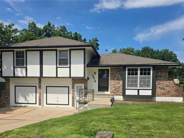 9878 Pennsylvania Ave, Kansas City, MO 64114