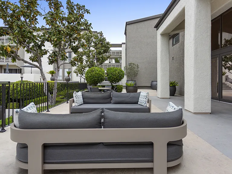 The Villas at Woodland Hills — Photo 14