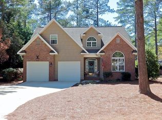 45 Oak Hills Rd, Pinehurst, NC 28374
