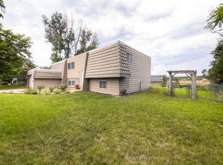 7013 E Maplewood Ave, Centennial, CO 80111