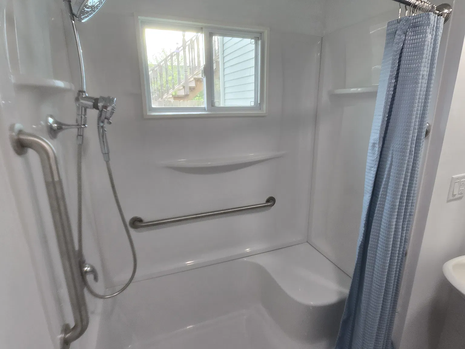 W5695 Fox Hill Rd — Photo 3