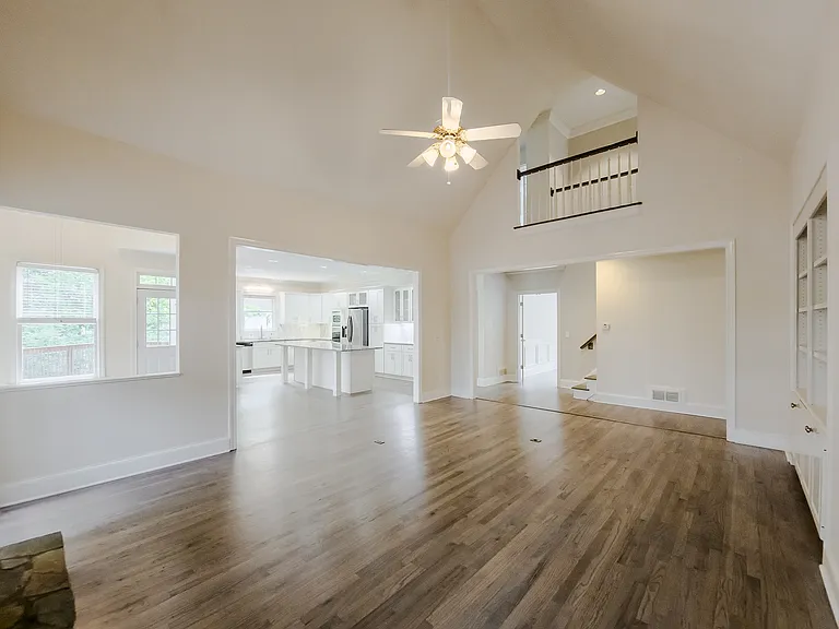 7335 Craigleith Dr — Photo 41