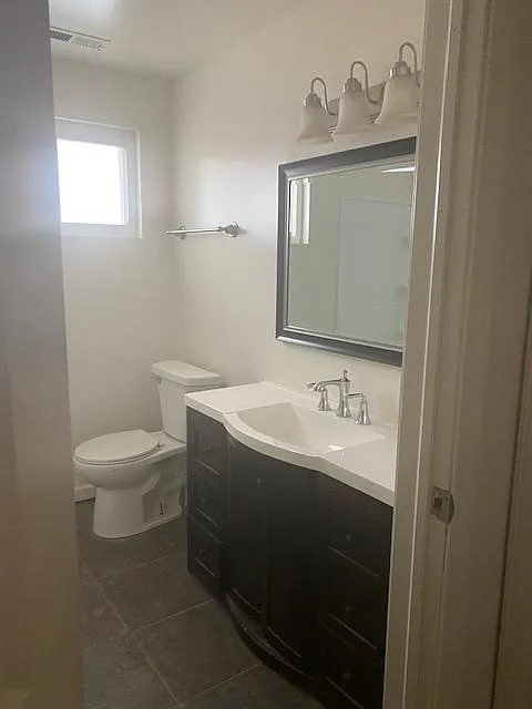 2 bed, 850 sqft, $1,195 — Photo 3