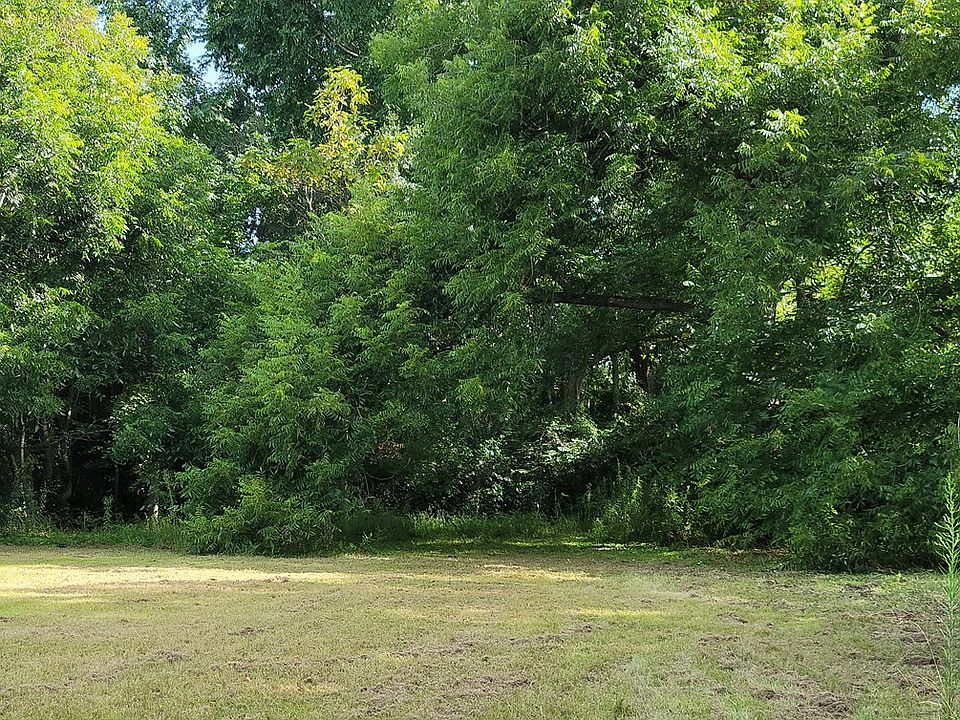 2nd image of 11 Sims St