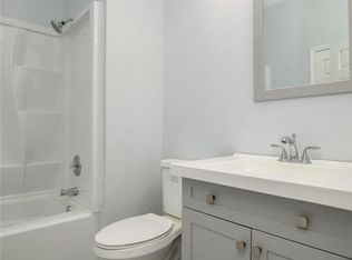 6036-6038 Westminster Pl, Saint Louis, MO 63112