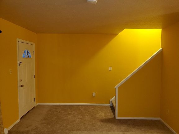 4th image of 23755 Banbury Cir APT 1