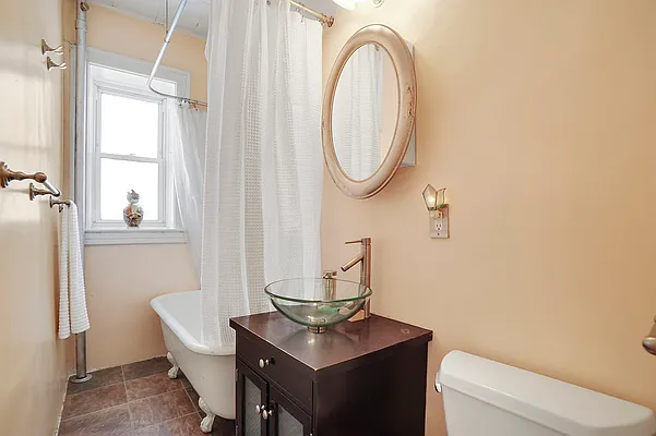 Sold by Corcoran | media 32