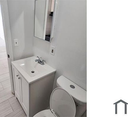 4th image of 321 Sherman Ave Suite 1
