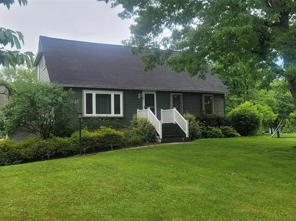 21 Barclay Road, New Windsor, NY 12553