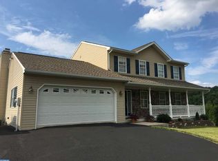 1621 Teepee Dr, Auburn, PA 17922