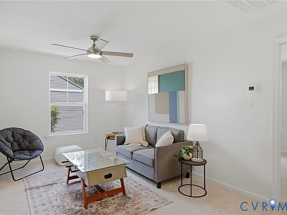 5th image of 8272 Scott Commons Dr