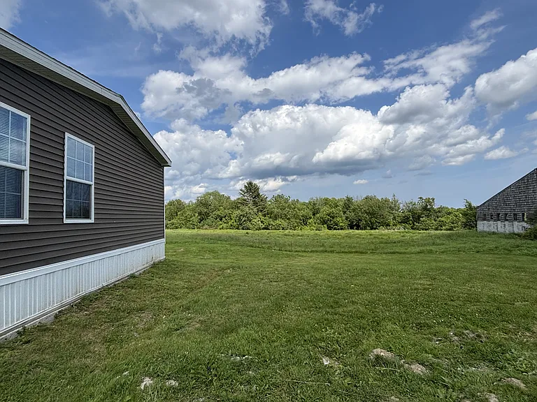395 Moosehead Trl — Photo 6