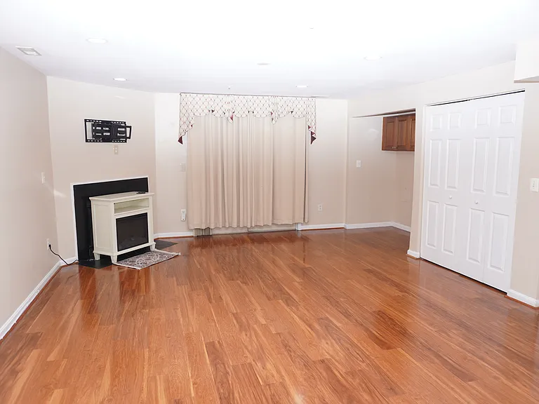 8381 Township Dr #8381 — Photo 28