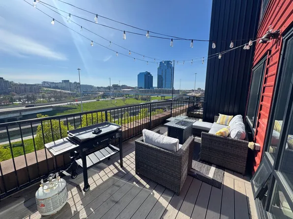 600 Broadway Ave NW, Grand Rapids, MI