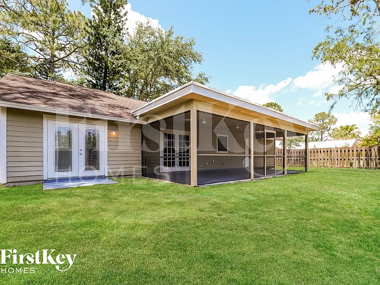 878 Daffodil Dr — Photo 18