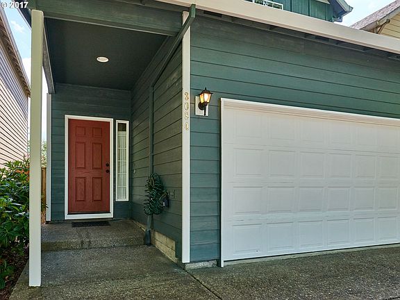 2nd image of 3084 SE Merriweather Dr