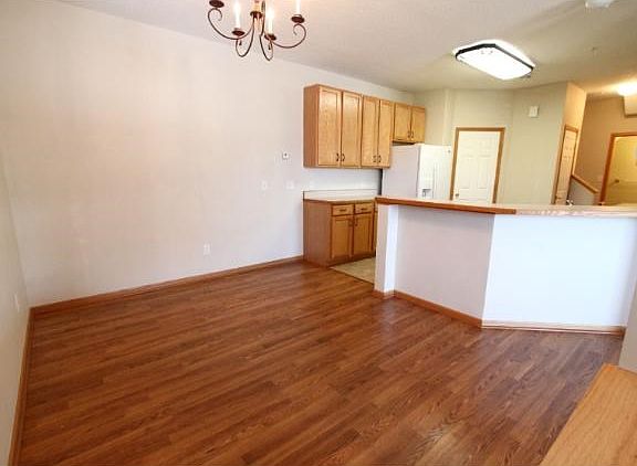 Spacious Dining Area