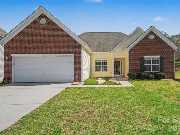 1604 Swan Dr, Charlotte, NC 28216