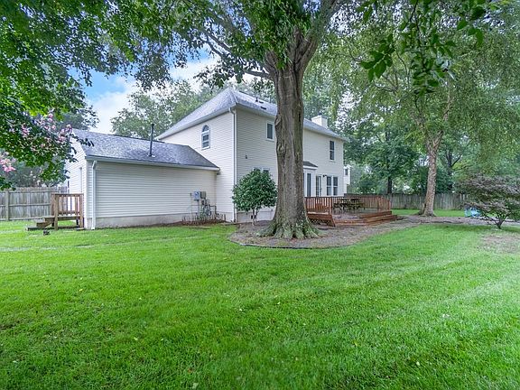 4th image of 1508 Degas Cir