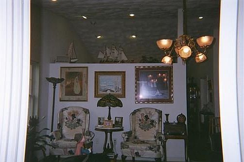 4th image of 1 Lees Farm Commons Dr