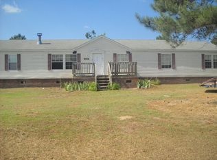 139 Moonlight Dr, Eutawville, SC 29048