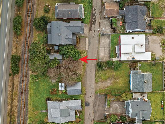 4th image of 356 S Pacific St