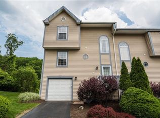 306 Wildflower Ct, Pittsburgh, PA 15202