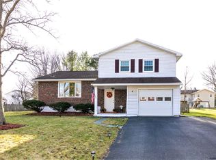4 Dorchester Ave, Selkirk, NY 12158
