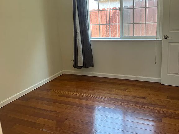 2nd image of 1782 Oriole Ave #A