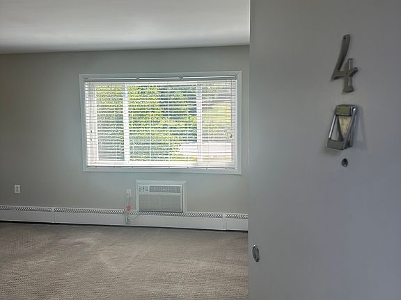 Entrance to apartment