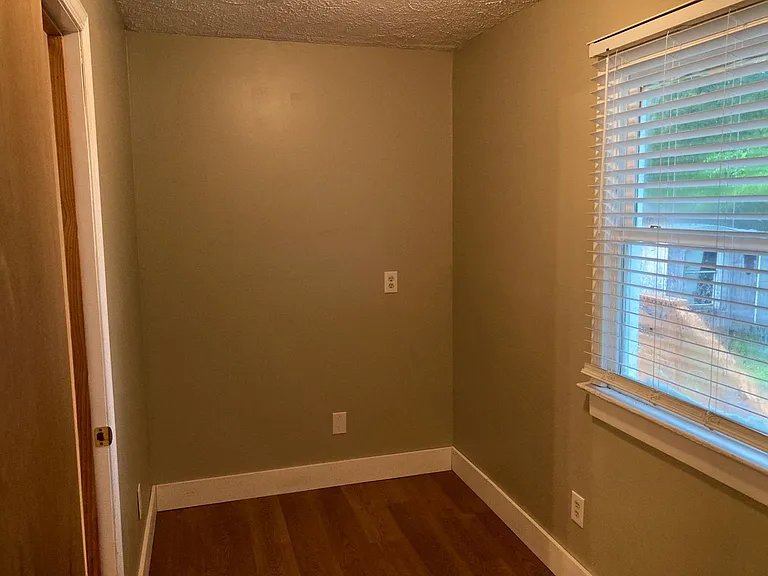 913 Hamilton Ave #B — Photo 15