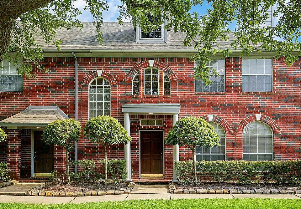 1st image of 1409 El Camino Village Dr #B