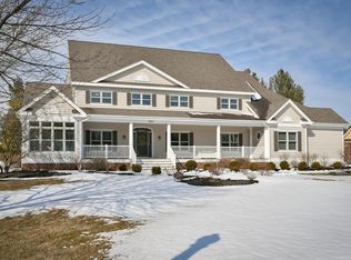 625 Treehouse Pkwy, Kohler, WI 53044
