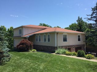 20512 Matterhorn Dr, Lawrenceburg, IN 47025