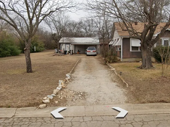 3221 Grady St, Forest Hill, TX 76119