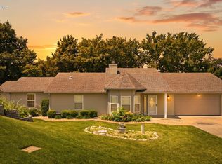 67 Starrville Place, Reeds Spring, MO 65737