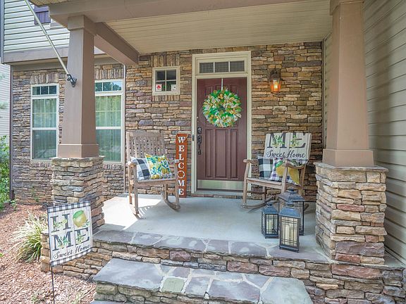4th image of 264 Plantation Dr