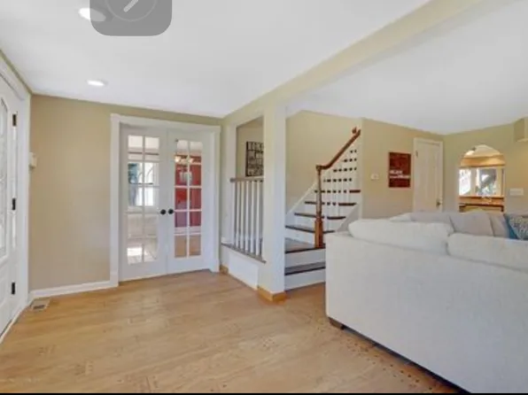 564 Winding River Ln, Brick, NJ 08724