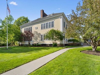 42 Phillips Rd UNIT 1, Holden, MA, 01520