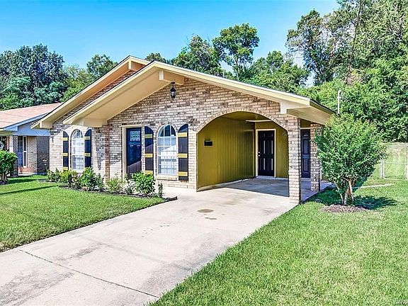 2nd image of 1524 Viking Dr