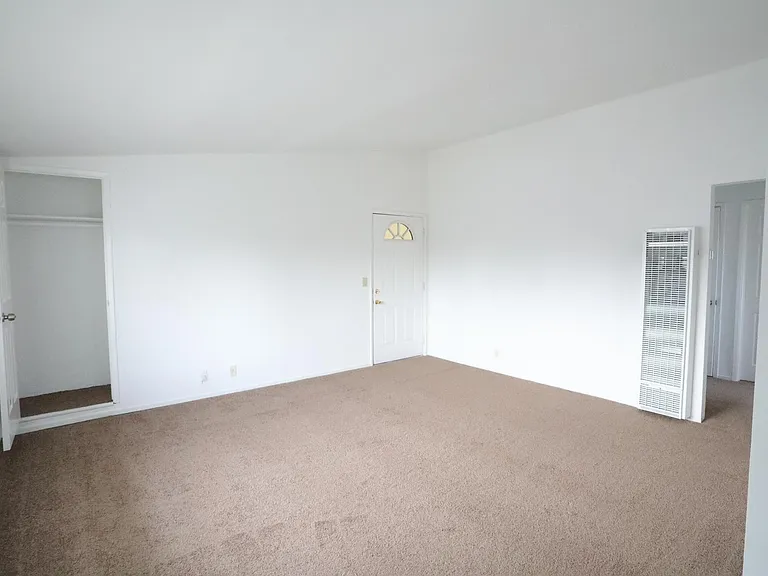 615 Alpha Ct — Photo 7