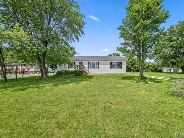 44 Viola Dr, Wright City, MO 63390