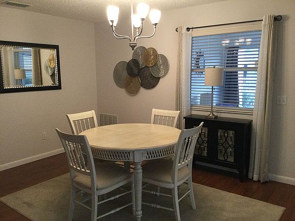 2nd image of 1605 Campos Dr