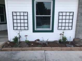323 S Valley Dr, Nampa, ID 83686