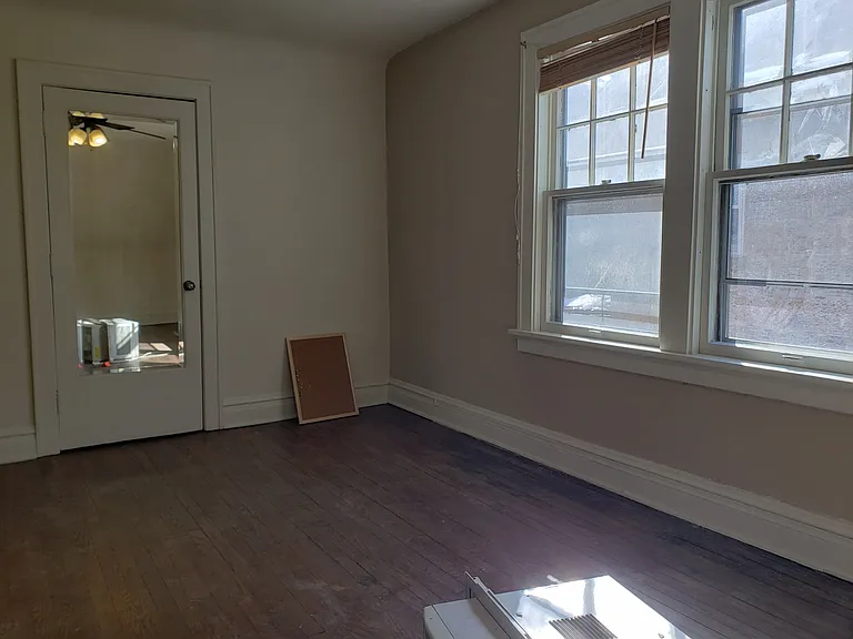 111 E Gilman St #2 — Photo 12