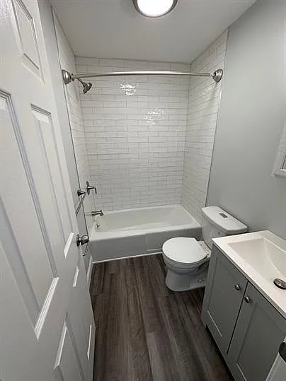 908 Erdner Ave — Photo 2