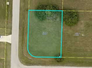 2311 NW 8th Ter, Cape Coral, FL 33993