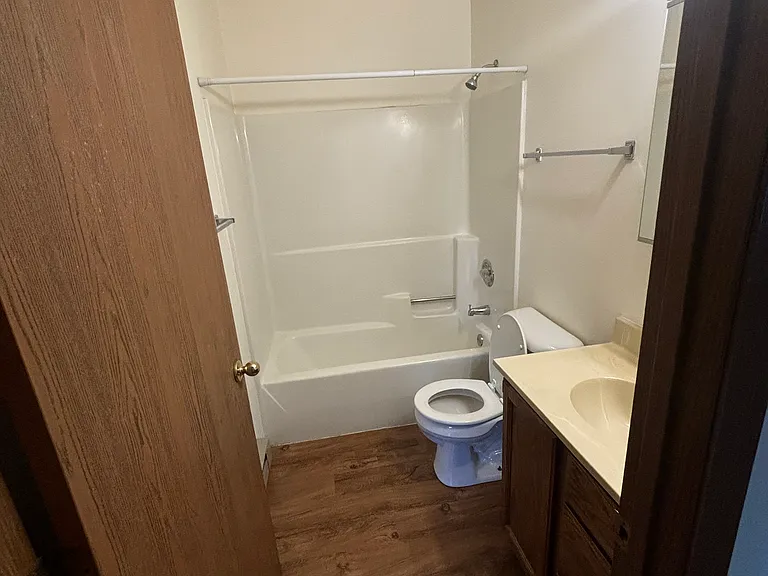 1108 W Hamilton Ave #8 — Photo 5