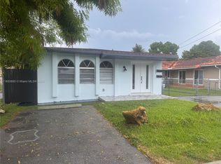 7135 SW 22nd St, Miami, FL 33155